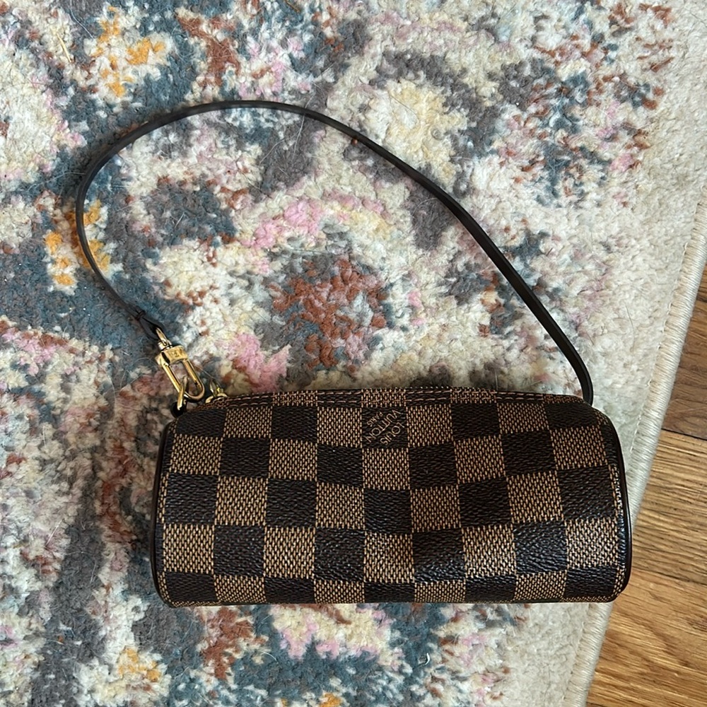 Louis Vuitton damier mini papillon